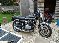 GS750